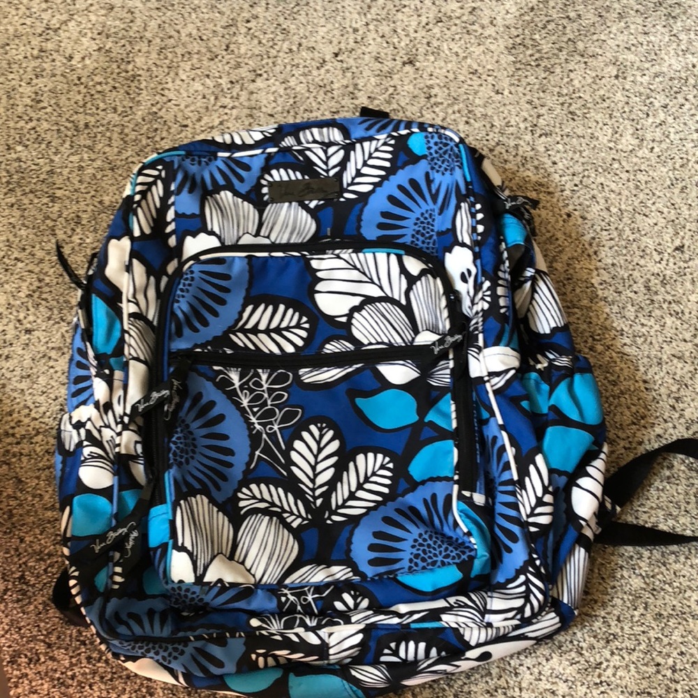 Vera Bradley Lighten up large back pack